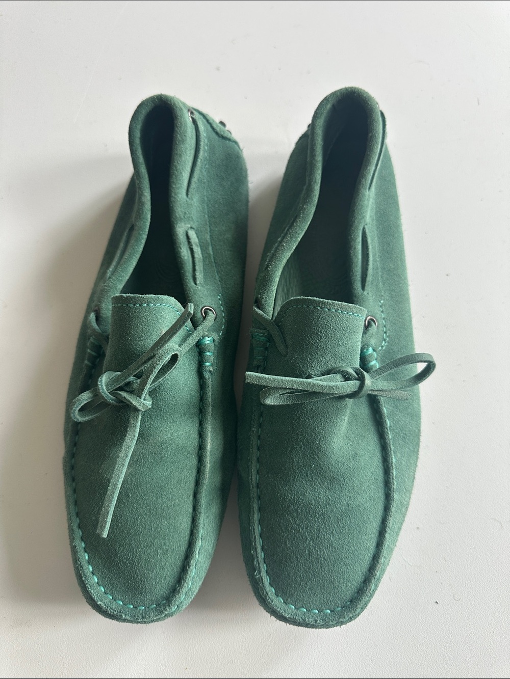 Z—UNISEX Tod's Green Suede Slip-On Driving Loafers